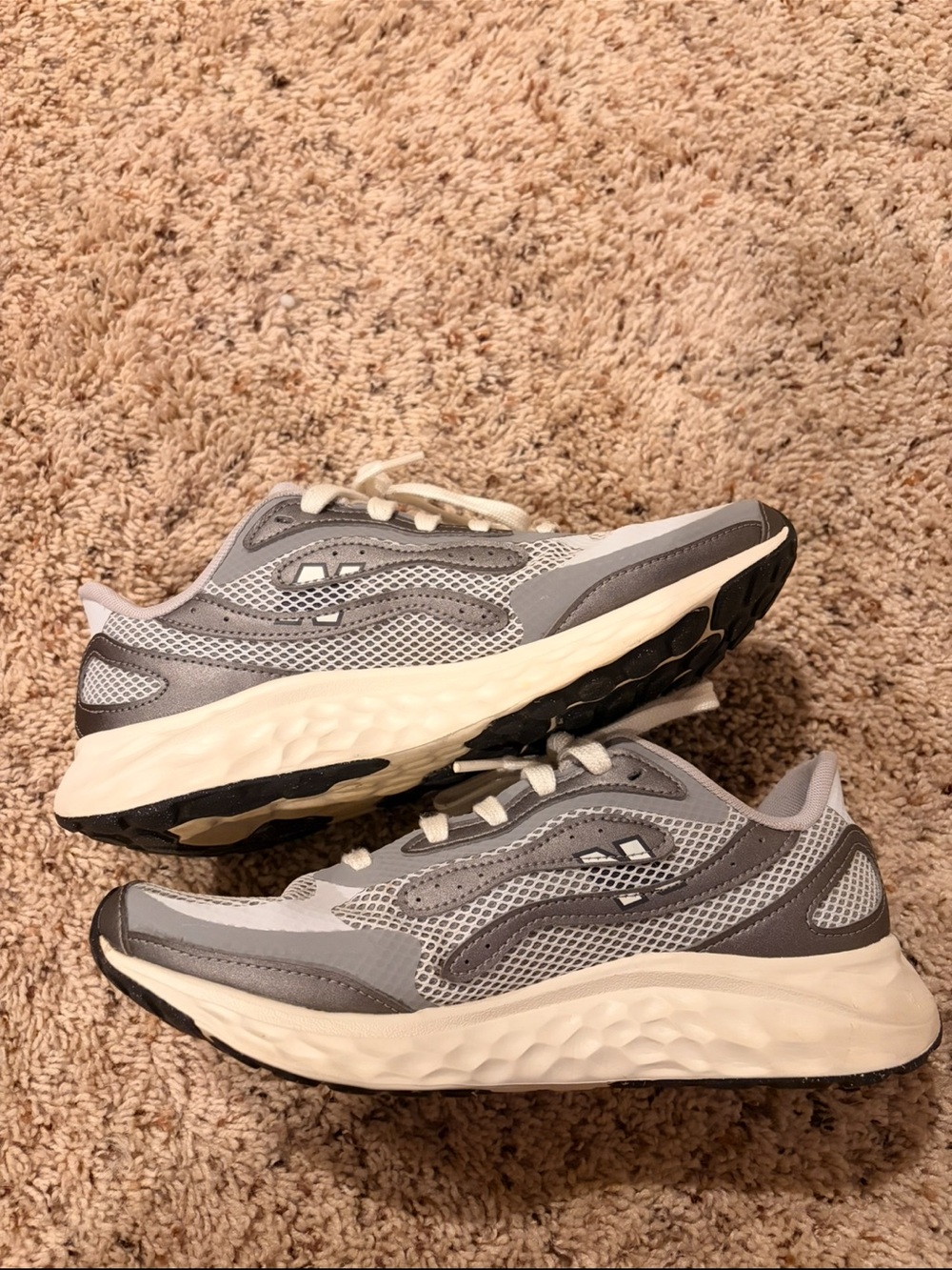 New balance Arishi running shoes